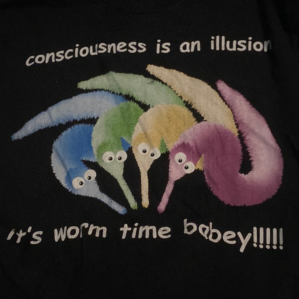 Worm on a string cute and funny tee shirt